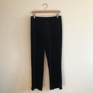Baranda Black stretchy velvet pants